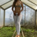 Cumming, Shitting and Pissing in white Leggings with VeganLinda Nylon Scat Video [FullHD]