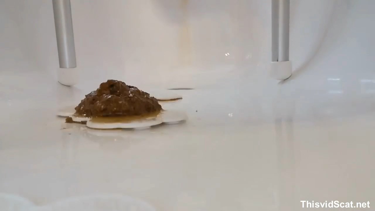 Long Smooth Poop Coming Out of My Ass.