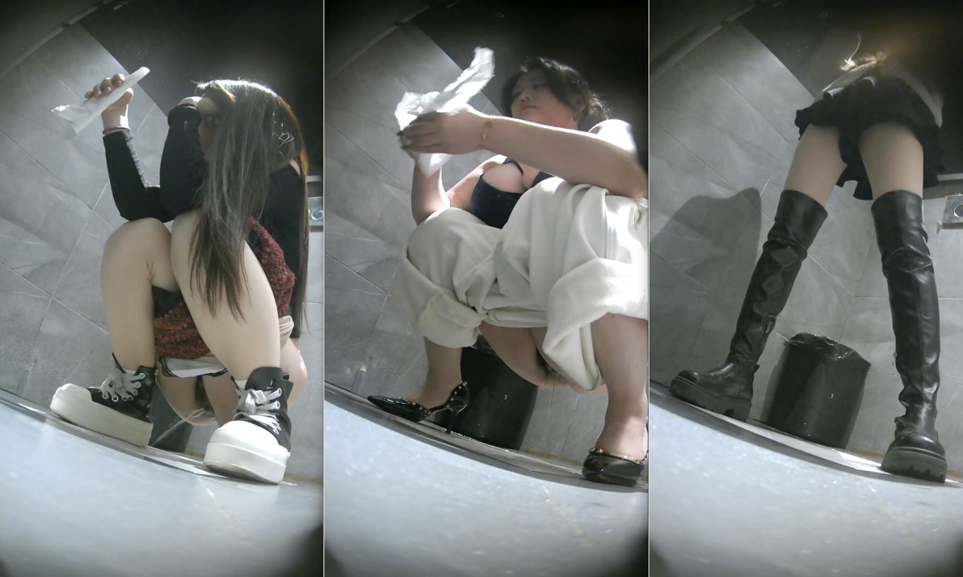 Hidden Cam Chinese Girls Squatting and Wiping After Peeing