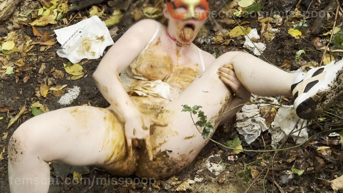 Fuck in the forest with a sausage